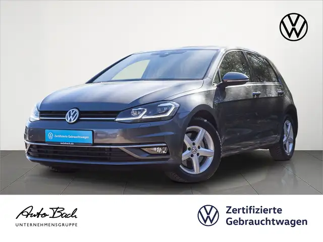 Volkswagen Golf VII 2.0TDI DSG "Highline" Navi Standhzg LED