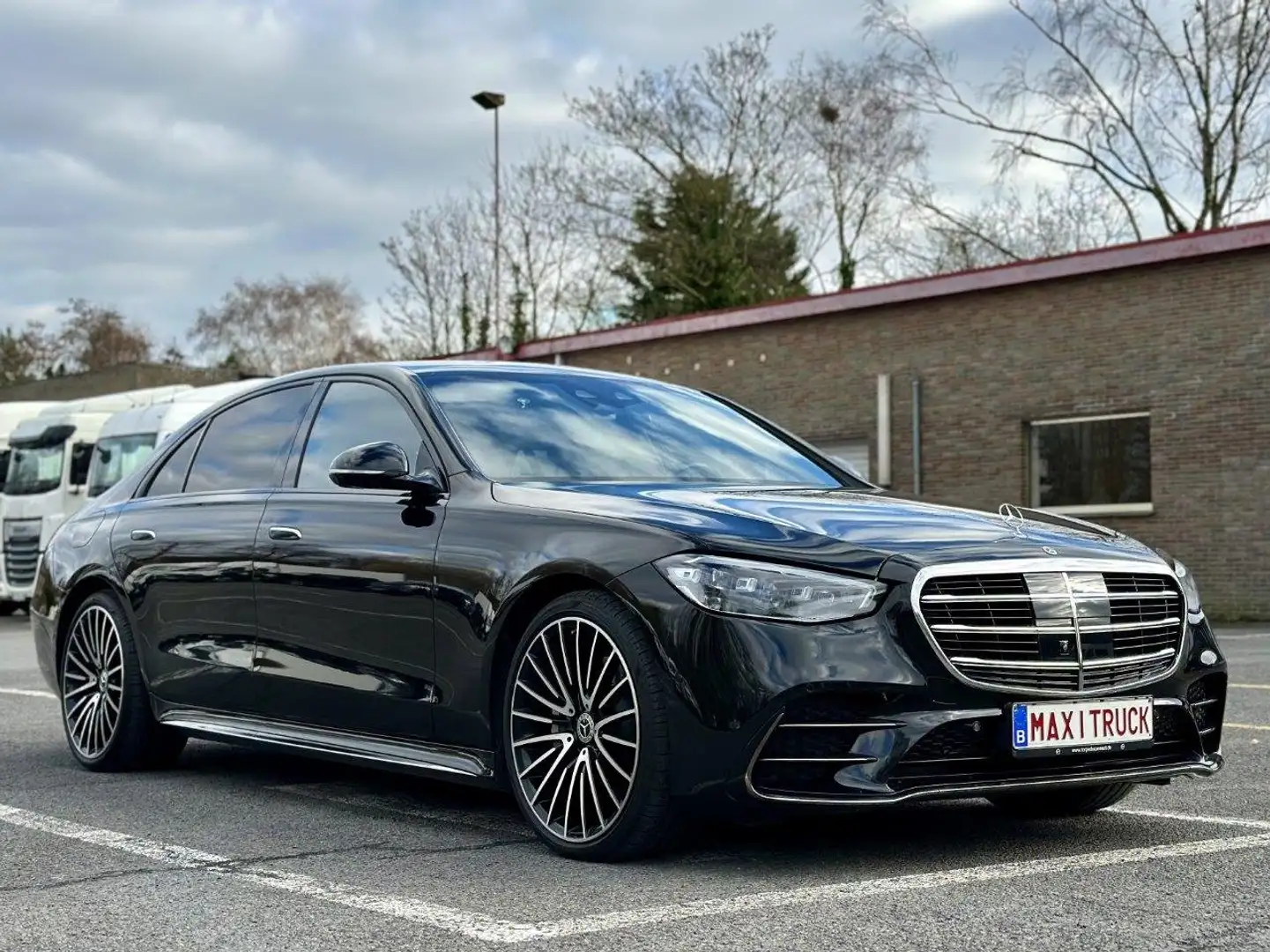 Mercedes-Benz S 400 d L AMG - 89.900 € exBTW - Leasing 1.611€/M Fekete - 2