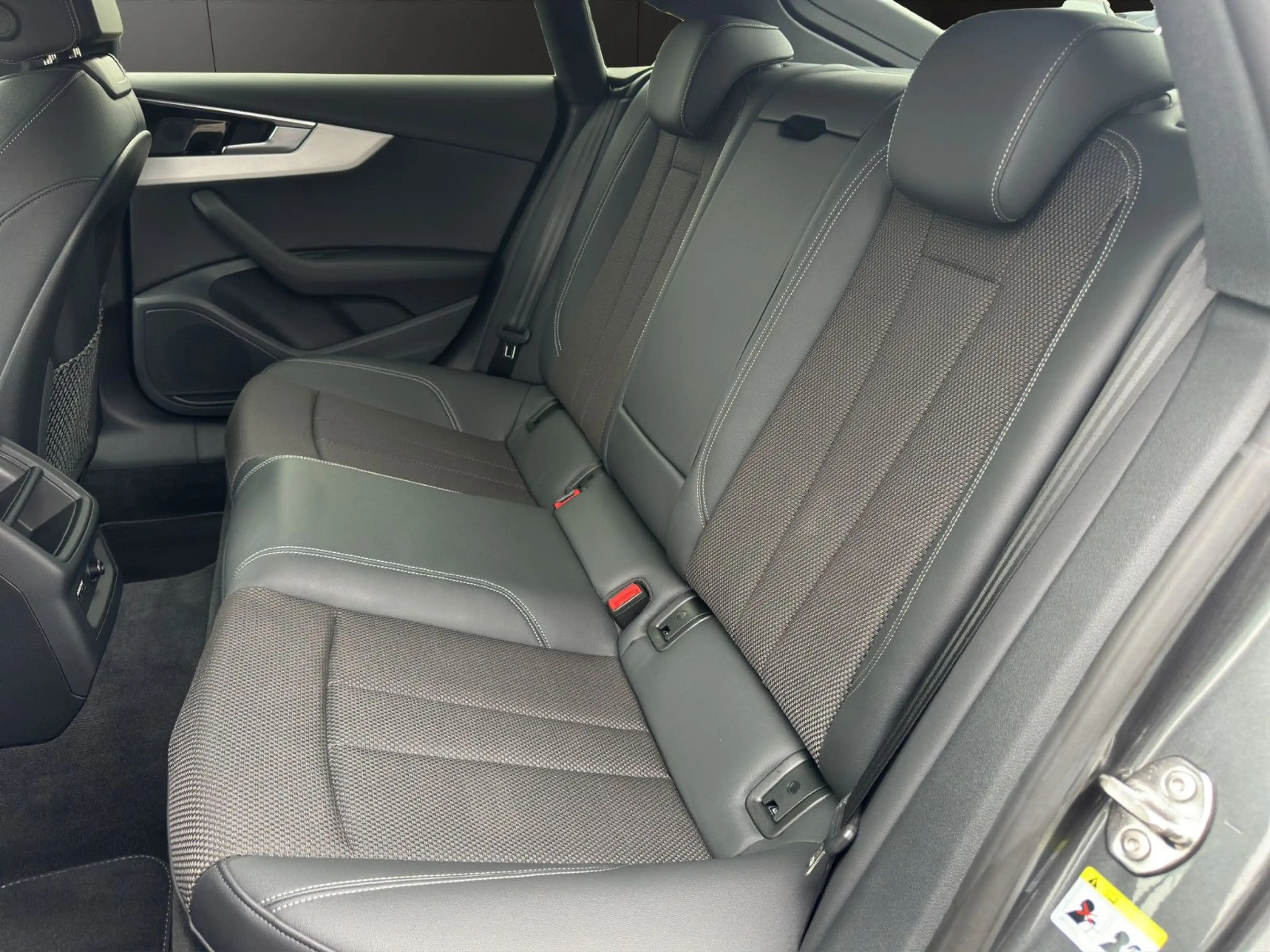 Audi A5 Sportback 35 TDI S tr. S LINE+MATRX+NAVI PLUS — photo 11