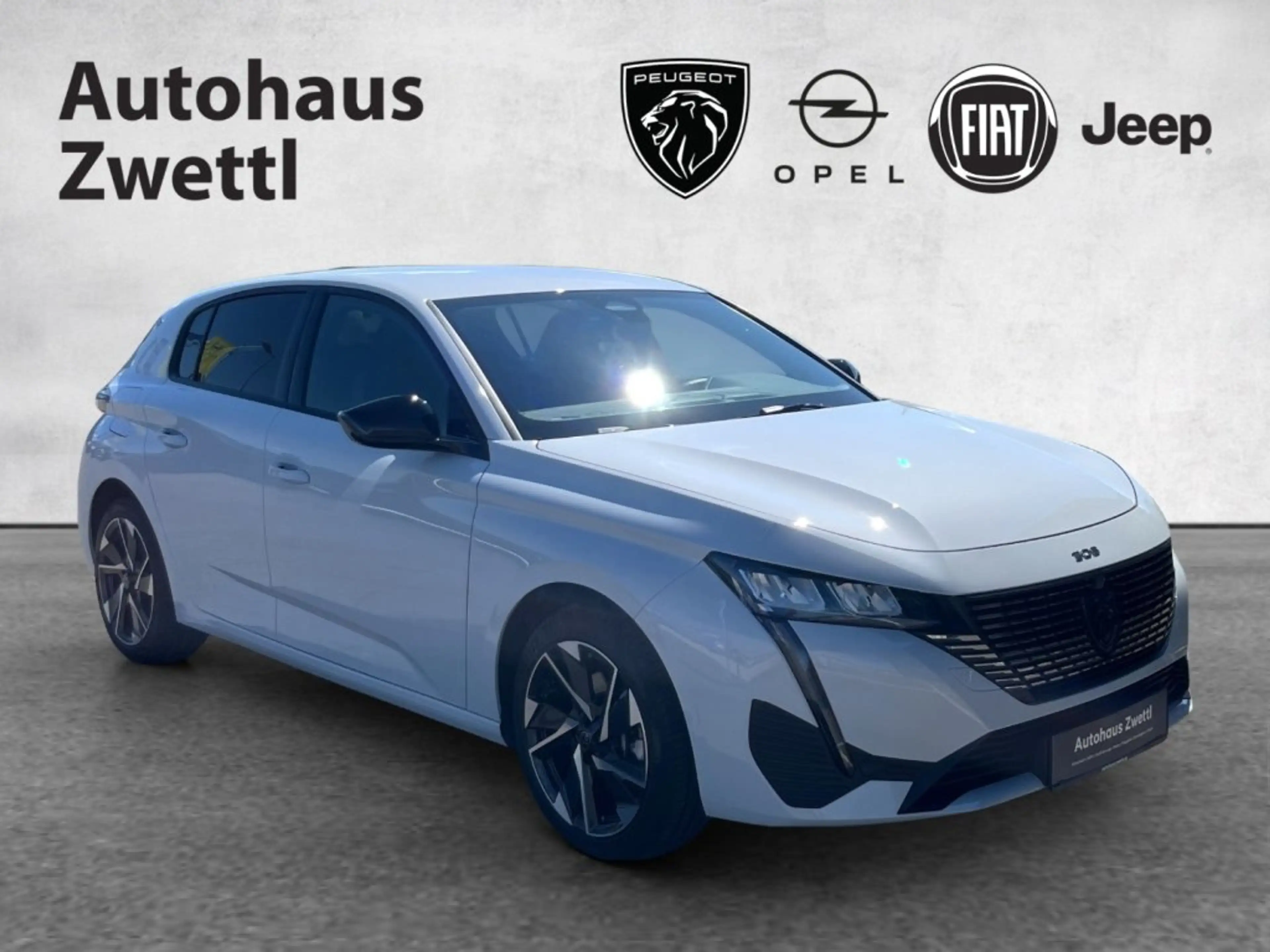 Peugeot 308 Allure MHEV 145 e-DCS6 — photo 8