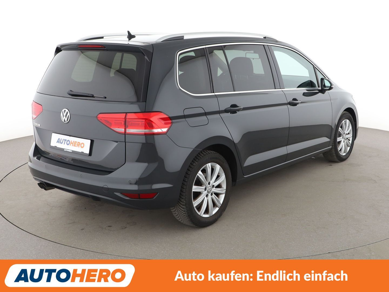 Volkswagen Touran 2.0 TDI Highline BMT*LED*LIM*PDC*SHZ* — photo 6