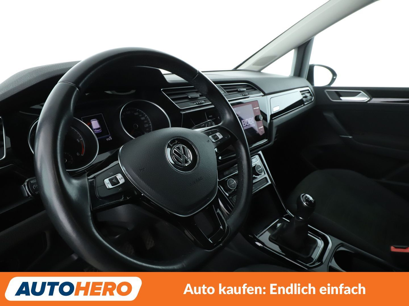 Volkswagen Touran 2.0 TDI Highline BMT*LED*LIM*PDC*SHZ* — photo 11