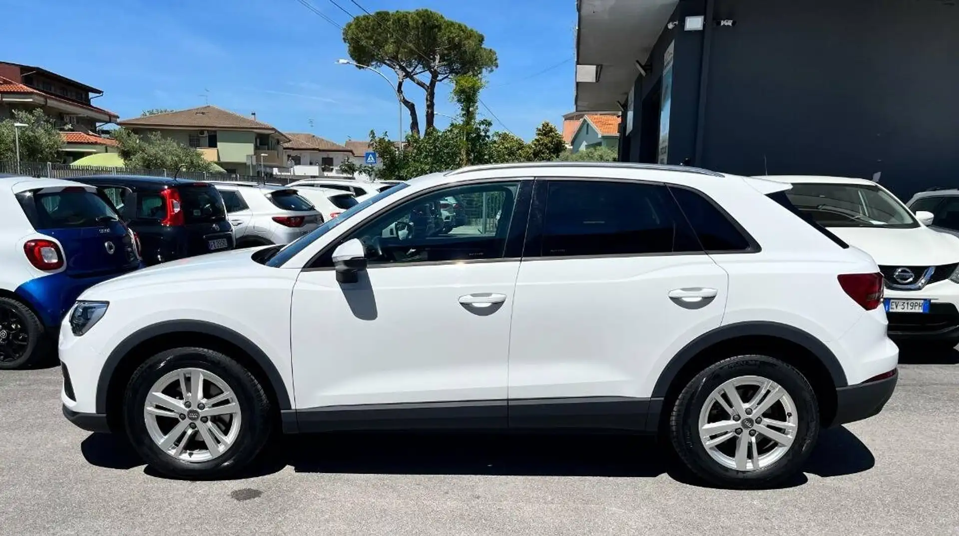Audi Q3 35 2.0 tdi Business Advanced quattro Bianco - 2