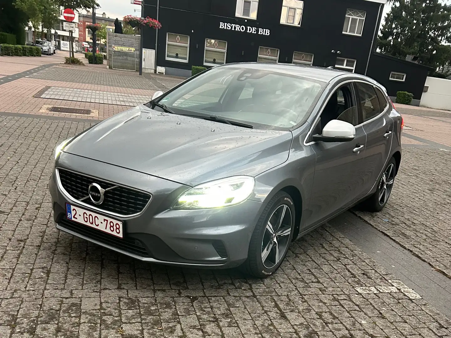 Volvo V40 V40 T2 RDesign Zilver - 2