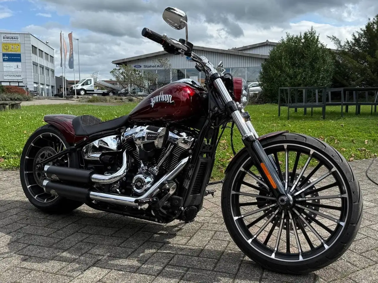 Harley-Davidson Breakout