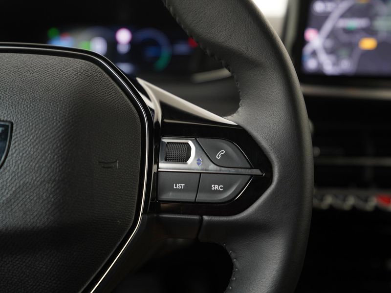 Peugeot e-2008 EV Allure 54 kWh 3 fase | SOH 94% | Navigatie | Ca — photo 10