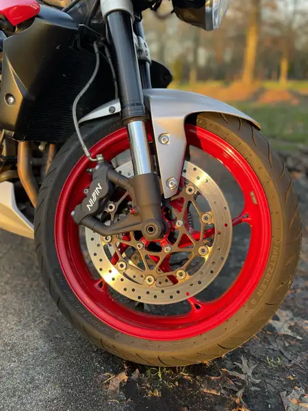 Triumph Street Triple RX - foto 5