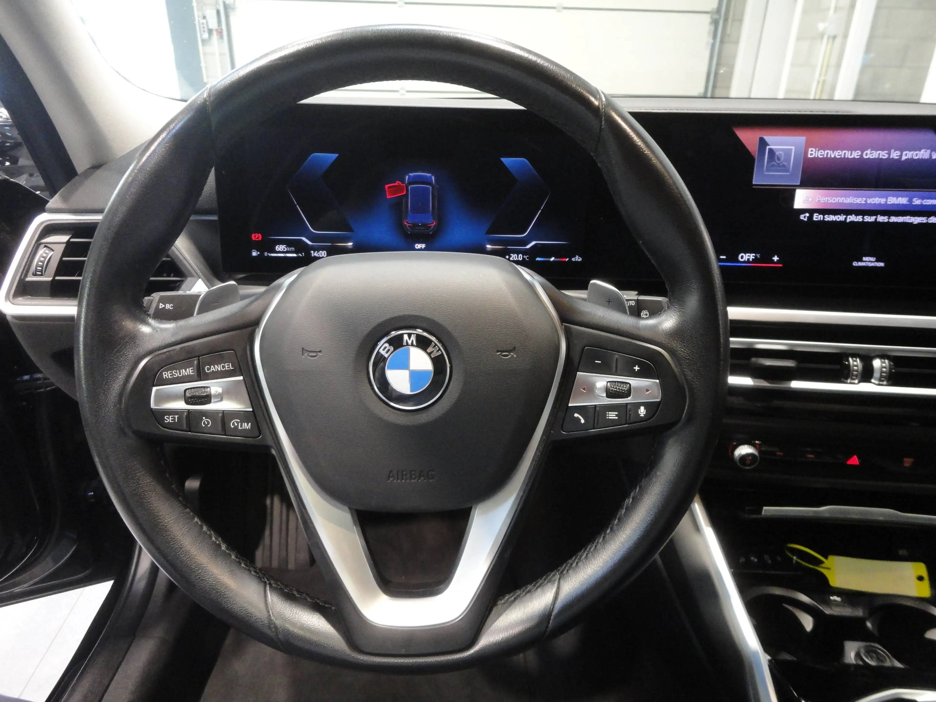 BMW 318 Touring 318iA — photo 13