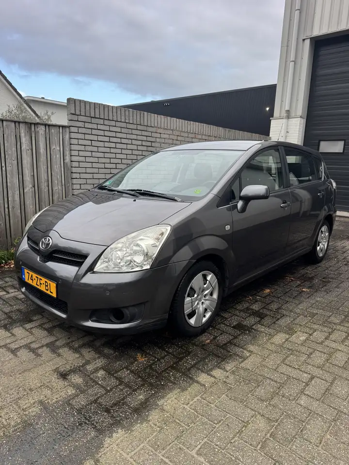 Toyota Corolla Verso