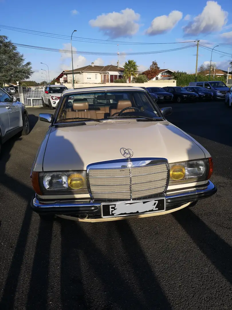 Mercedes-Benz CE 230 w123 - 2