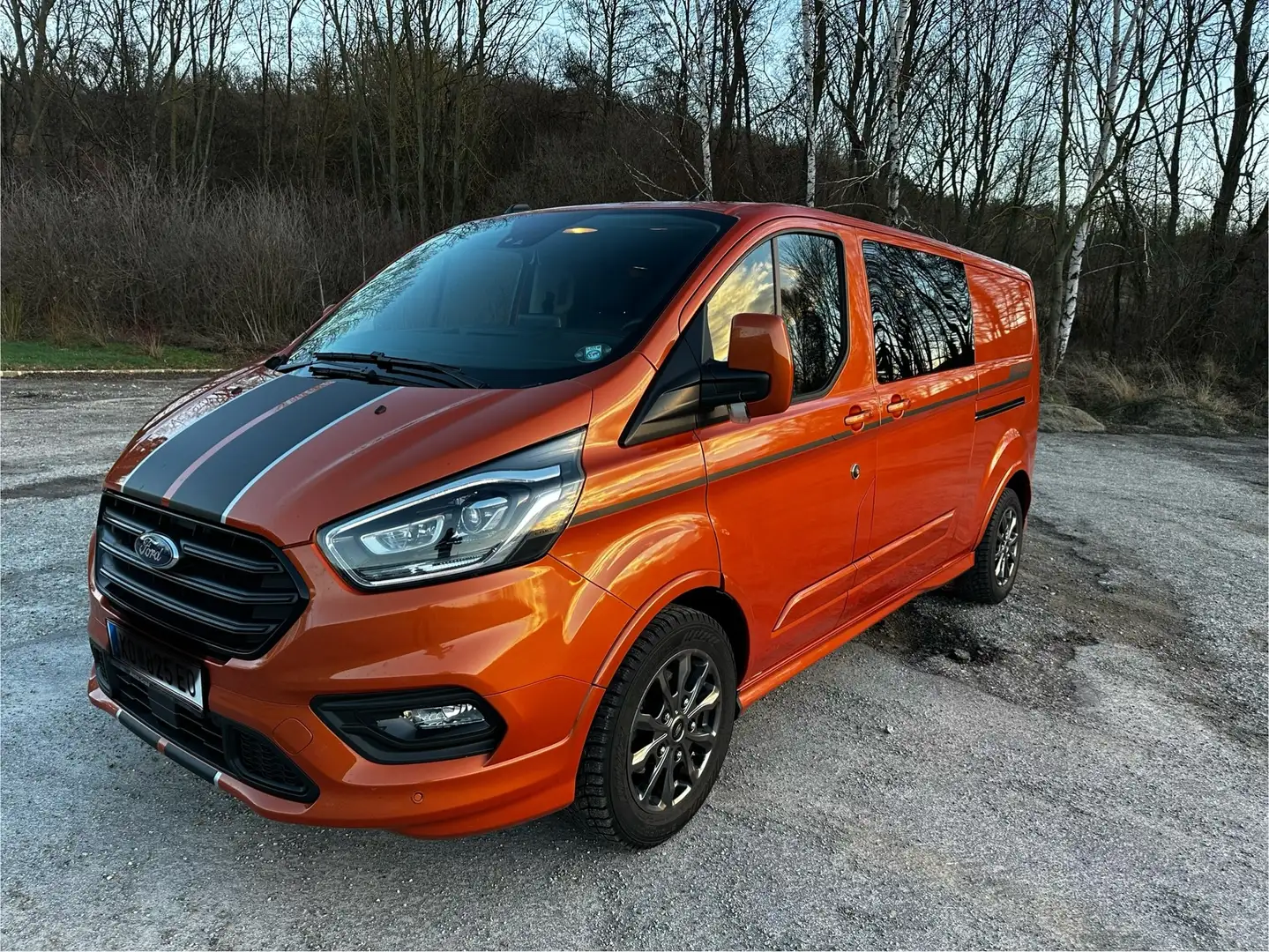 Ford Transit Custom Transit Custom 2,0 TDCI L2H1 320 Sport mHEV Sport Оранжевий - 1