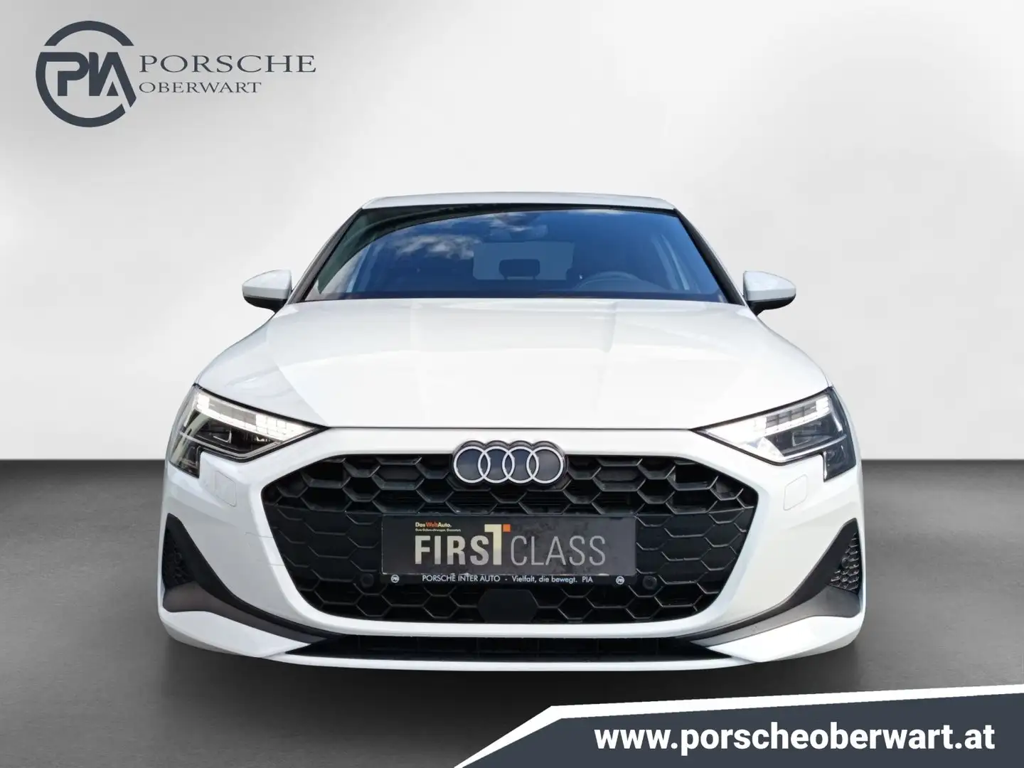 Audi A3 30 TFSI Weiß - 2