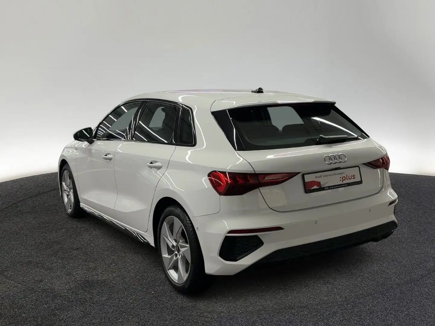 Audi A3 S line 30 TDI 6-G. AHK LED RFK VIRT Weiß - 2