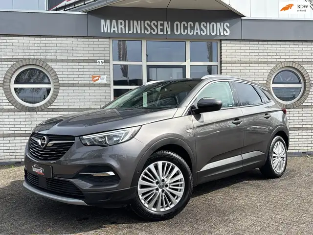 Opel Grandland X 1.2 Turbo Ultimate |Trekhk,Navi,PDC|