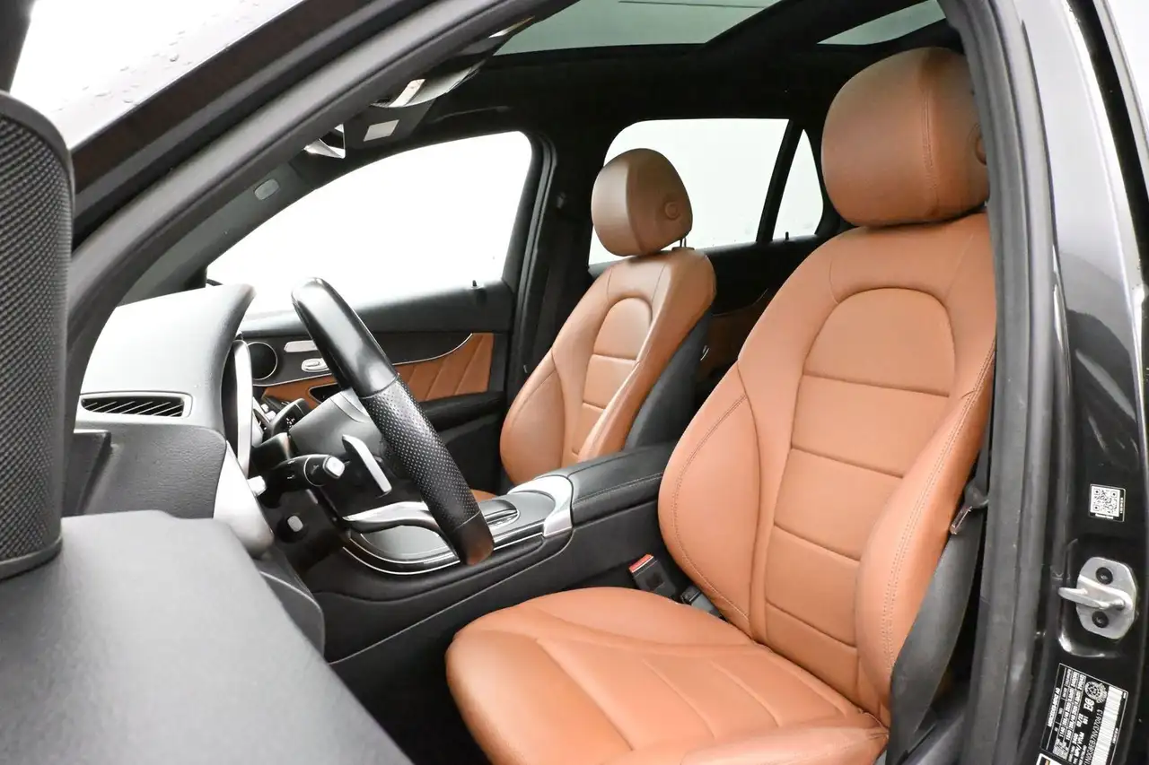 Mercedes-Benz GLC fotografie Mercedes-Benz GLC