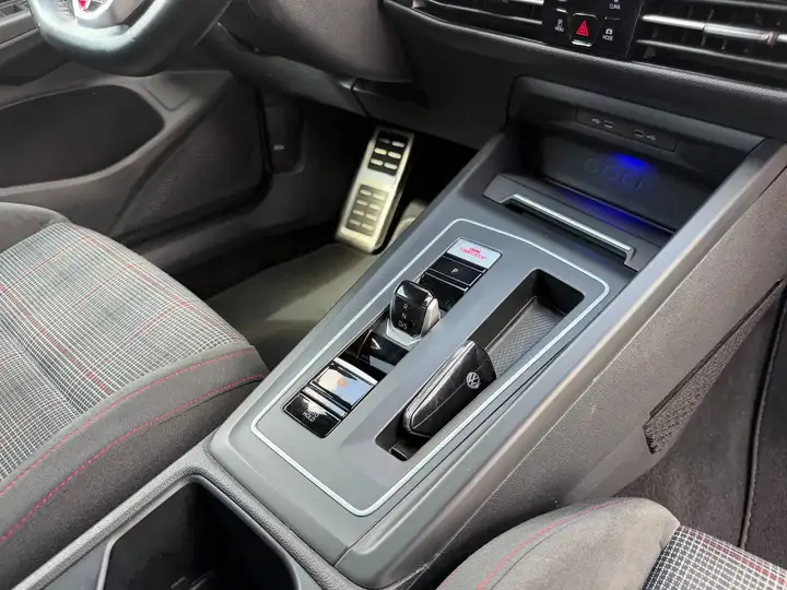 Volkswagen Golf GTI 245cv dsg Led*Carplay*Navi Fari Led Led interno 38 Cerchi 18" — foto 13