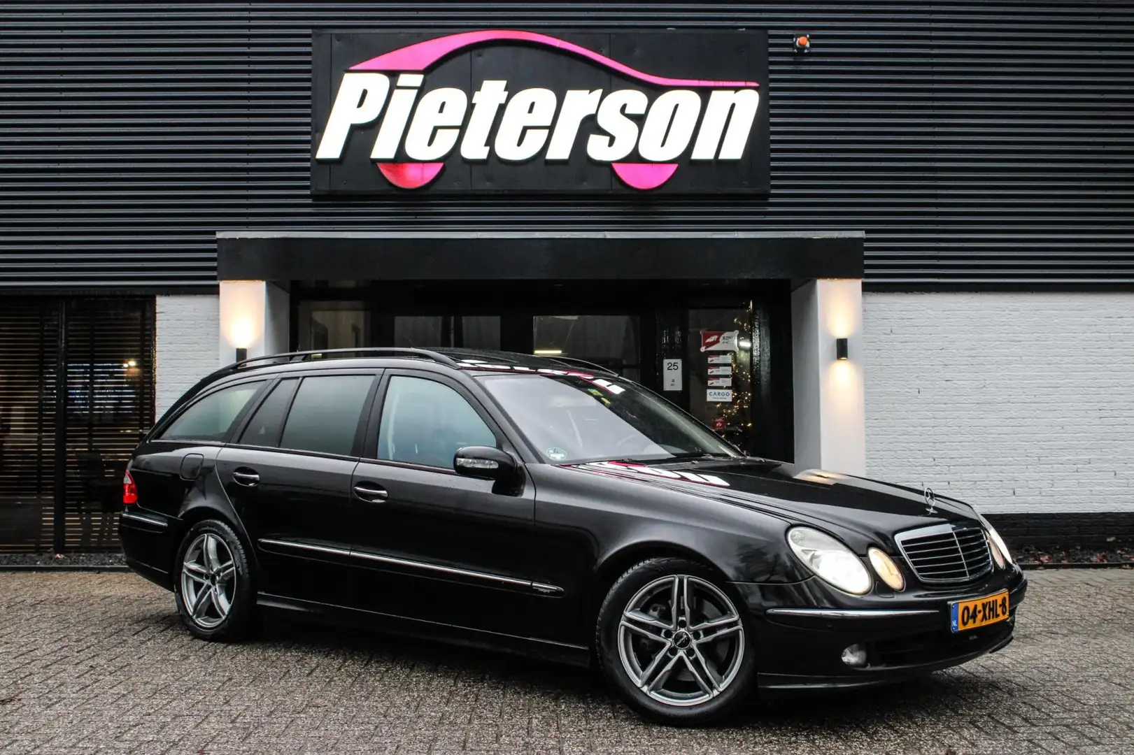 Mercedes-Benz E 350 Combi 7-PERS PANO ACTIEPRIJS Zwart - 1