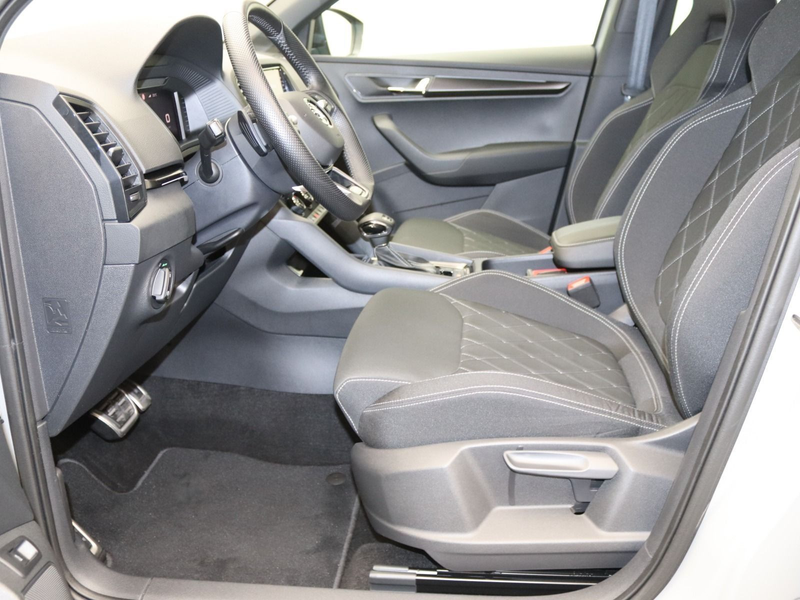 Skoda Karoq Sportline 2.0 TSI DSG 4x4 / Navi, Matrix — photo 8