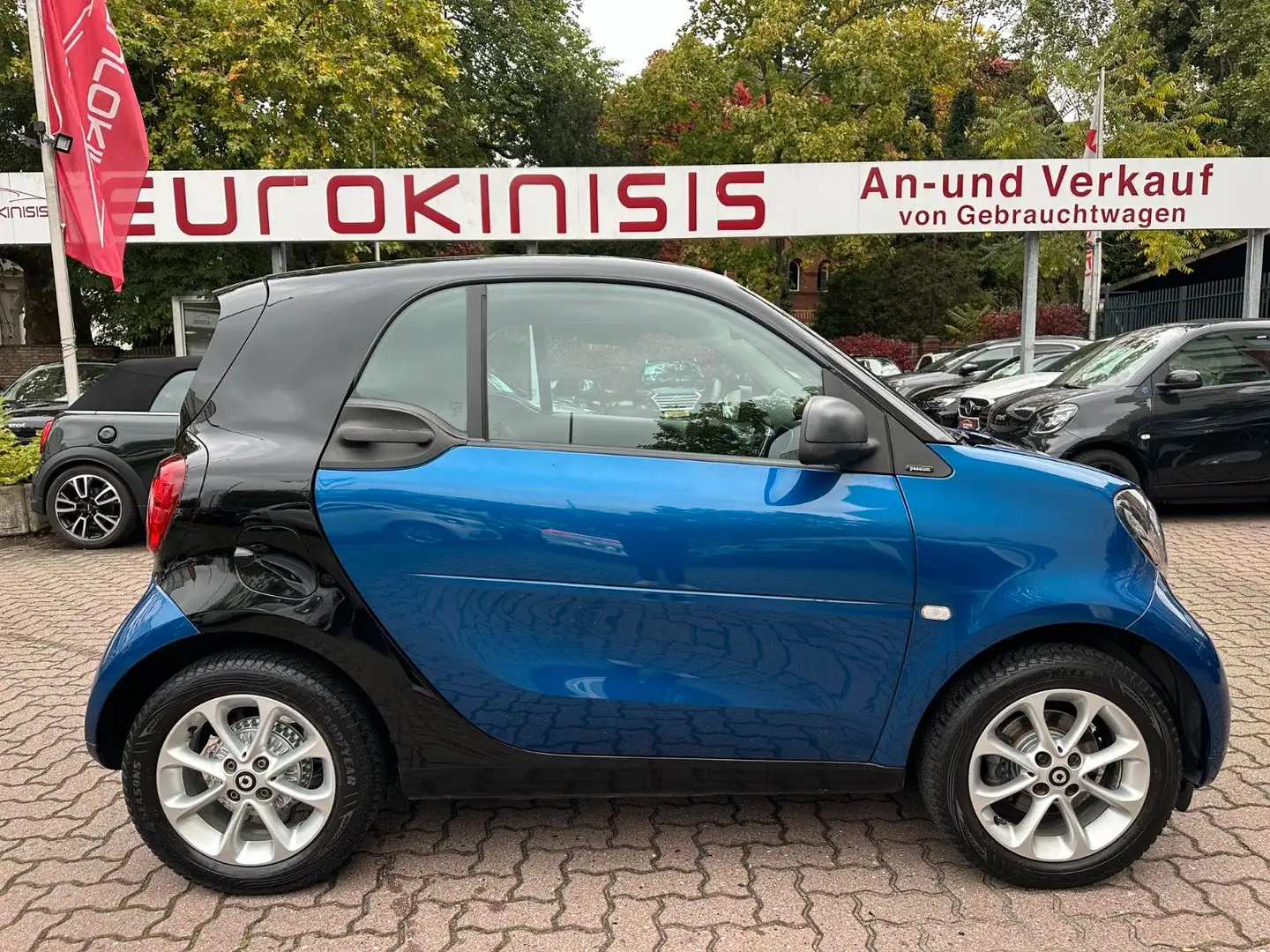 smart forTwo fortwo TWIN passion*PANO*AUDIO*SHZ*LED* Schwarz - 1