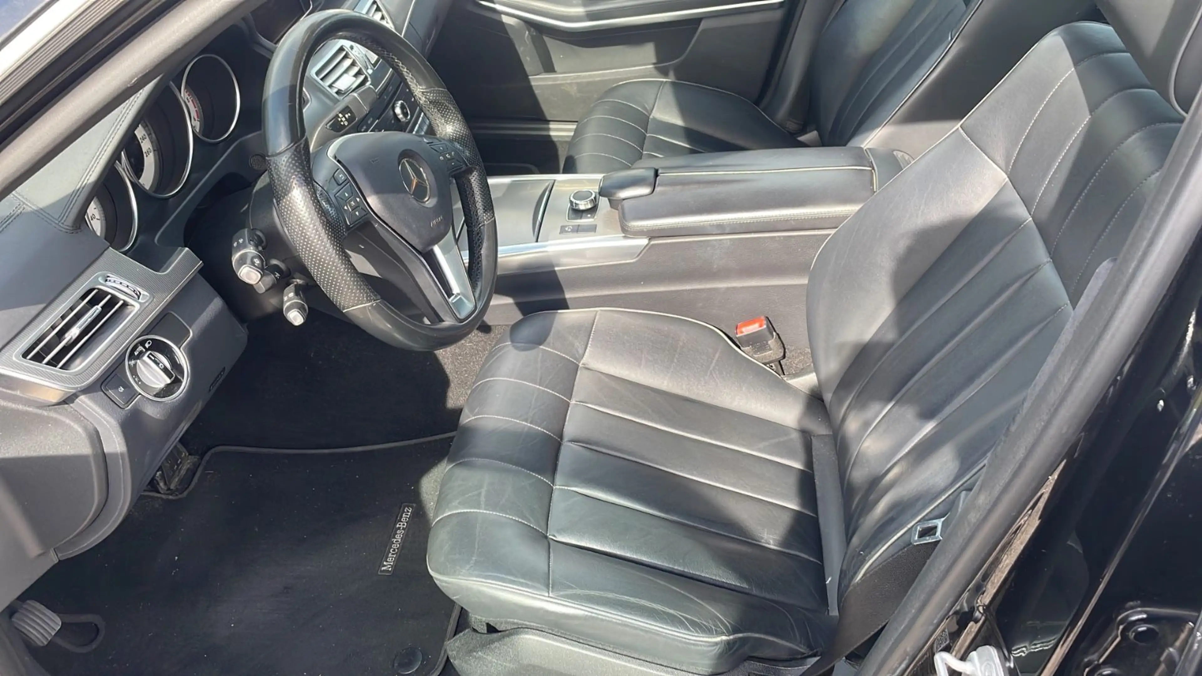 Mercedes-Benz E 350 E T-Modell E 350 BlueTec*Leder*NAVI — photo 9