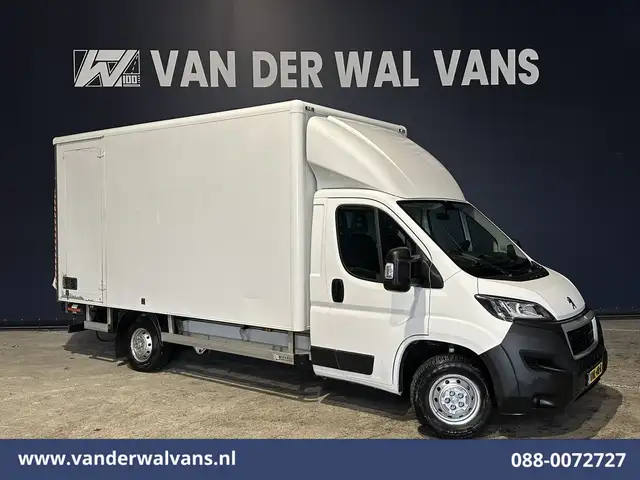 Peugeot Boxer 2.2 BlueHDi 141pk Bakwagen Laadklep Zijdeur Euro6