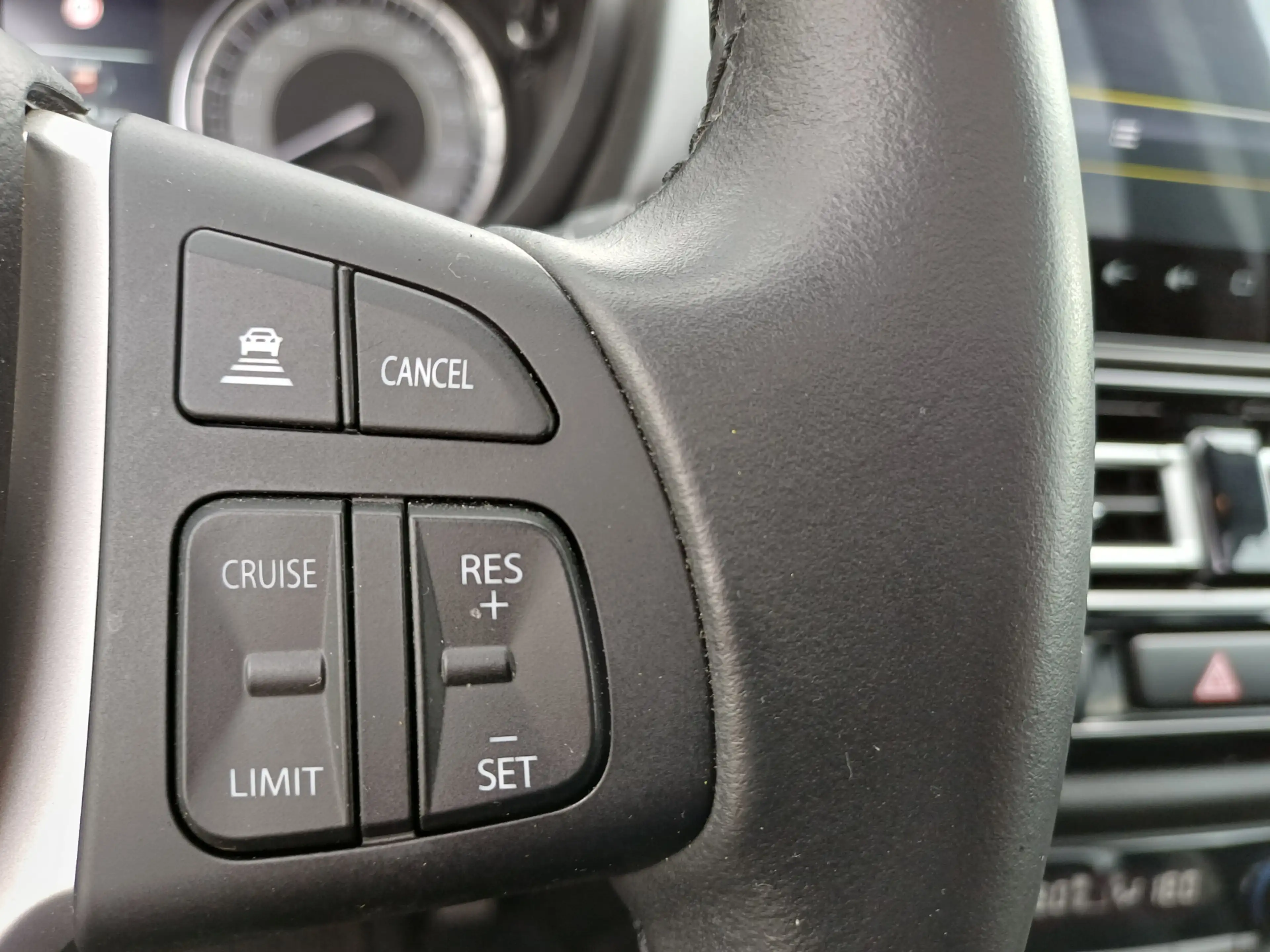 Suzuki S-Cross 1.4 Boosterjet Style Smart Hybrid /Nieuwstaat!/Pan — photo 42