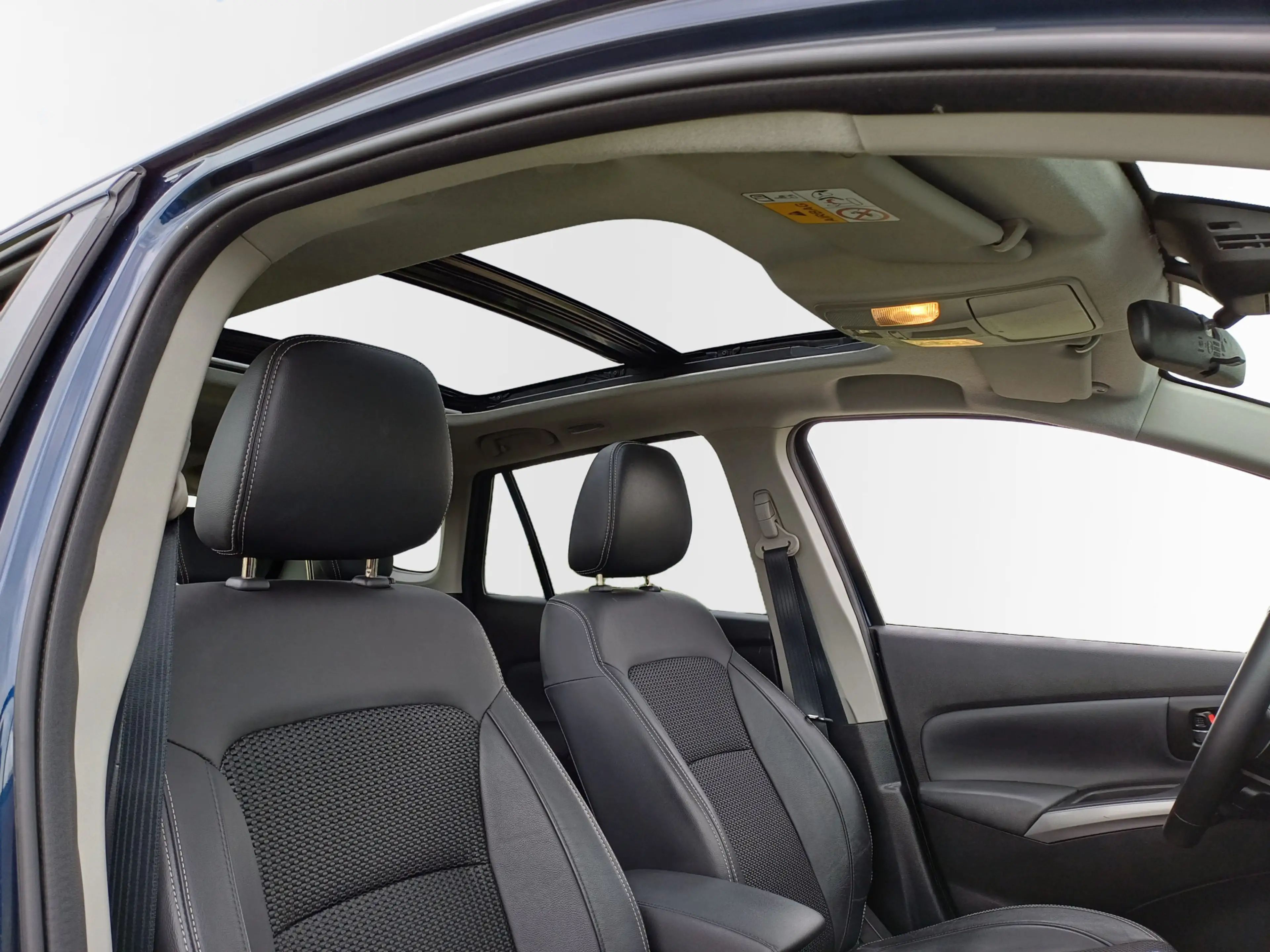 Suzuki S-Cross 1.4 Boosterjet Style Smart Hybrid /Nieuwstaat!/Pan — photo 33