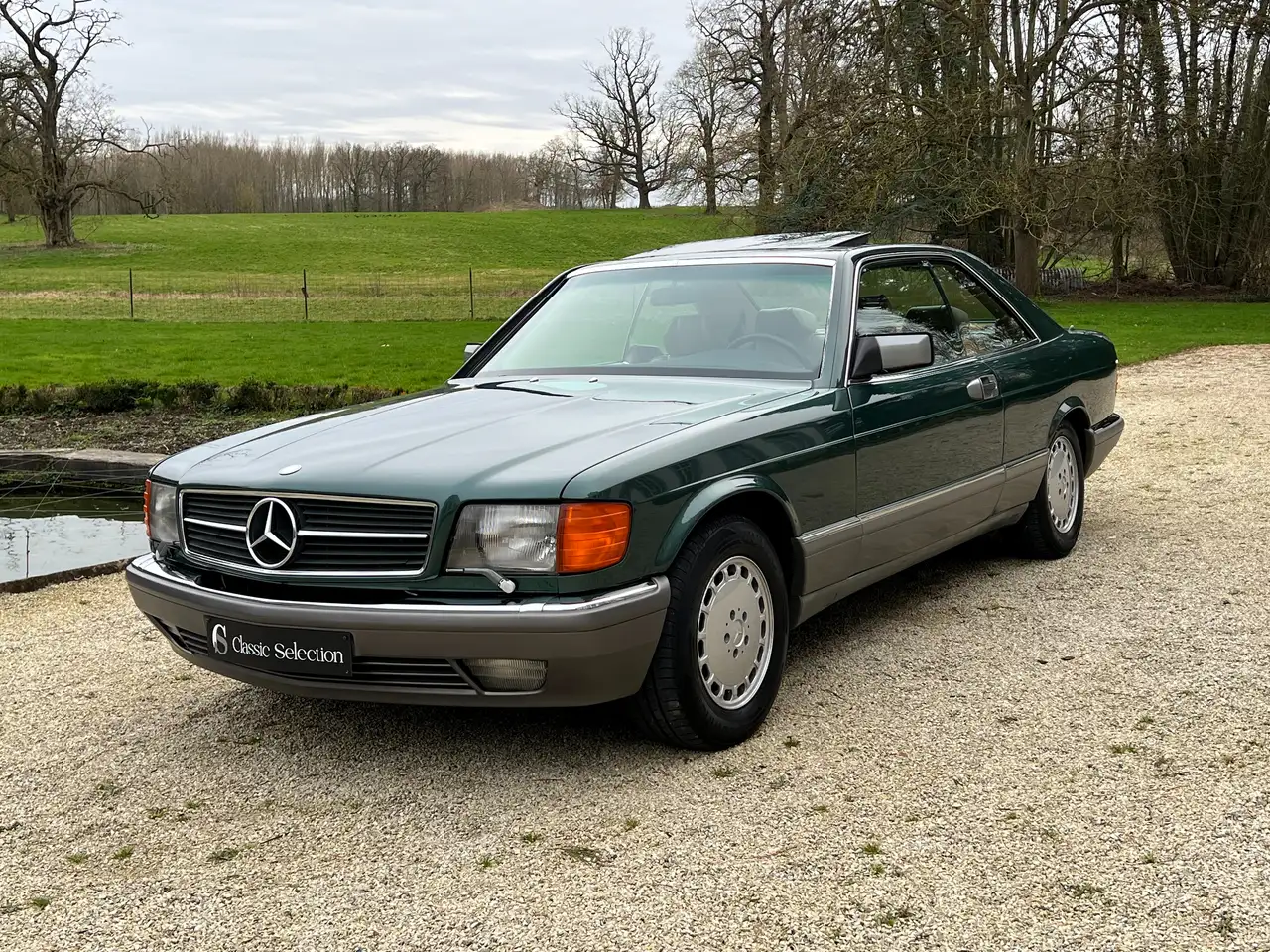 Mercedes-Benz 560 SEC, foto 1