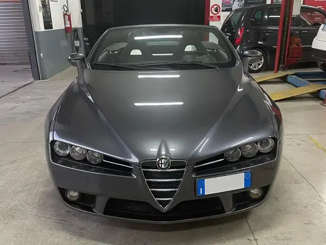 Alfa Romeo Spider 1750 tbi 200cv
