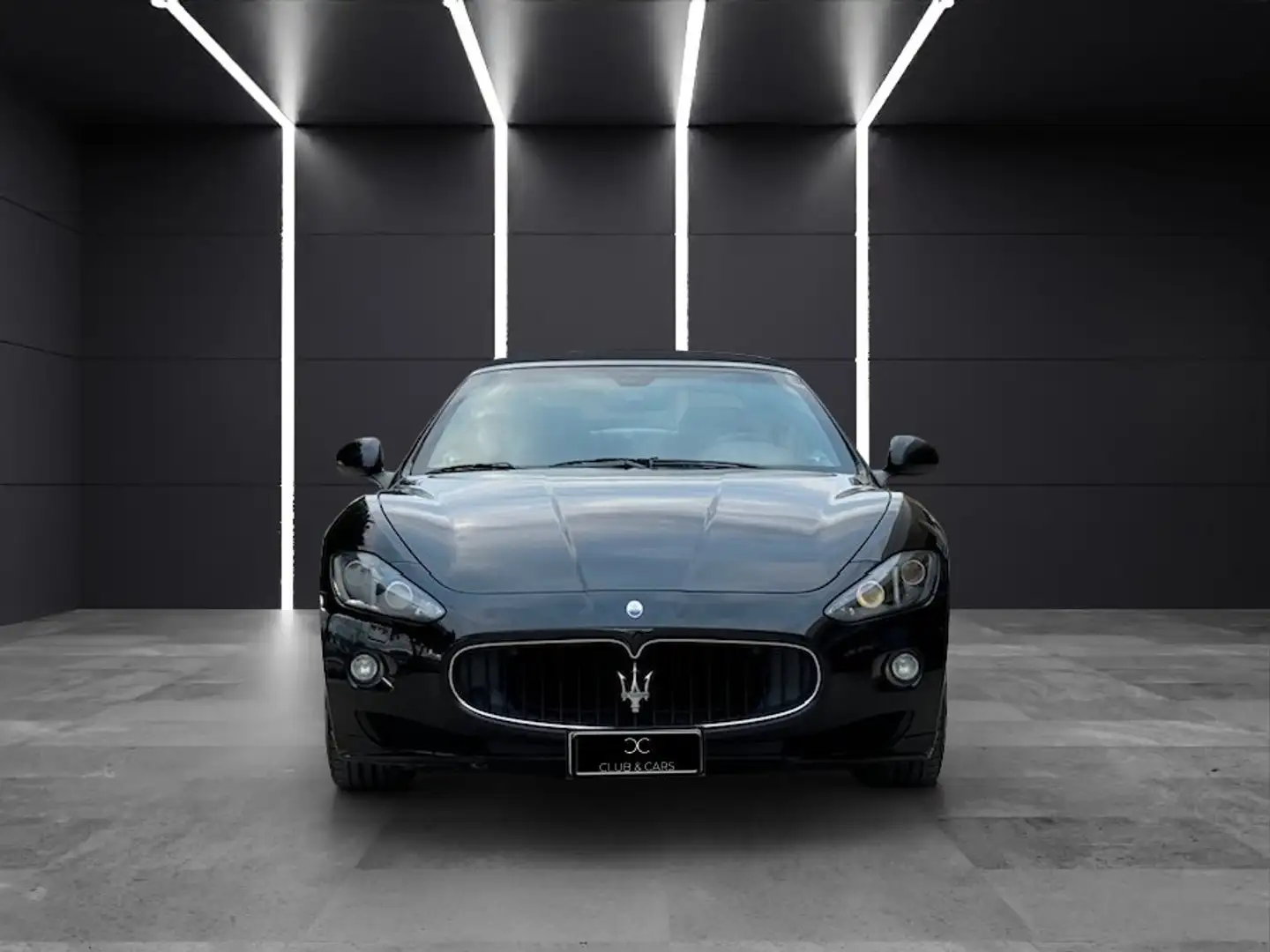 Maserati GranCabrio Grancabrio Facelift 4.7 Sport auto V8 Schwarz - 2