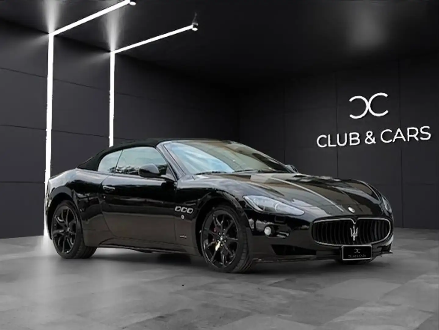 Maserati GranCabrio Grancabrio Facelift 4.7 Sport auto V8 Schwarz - 1