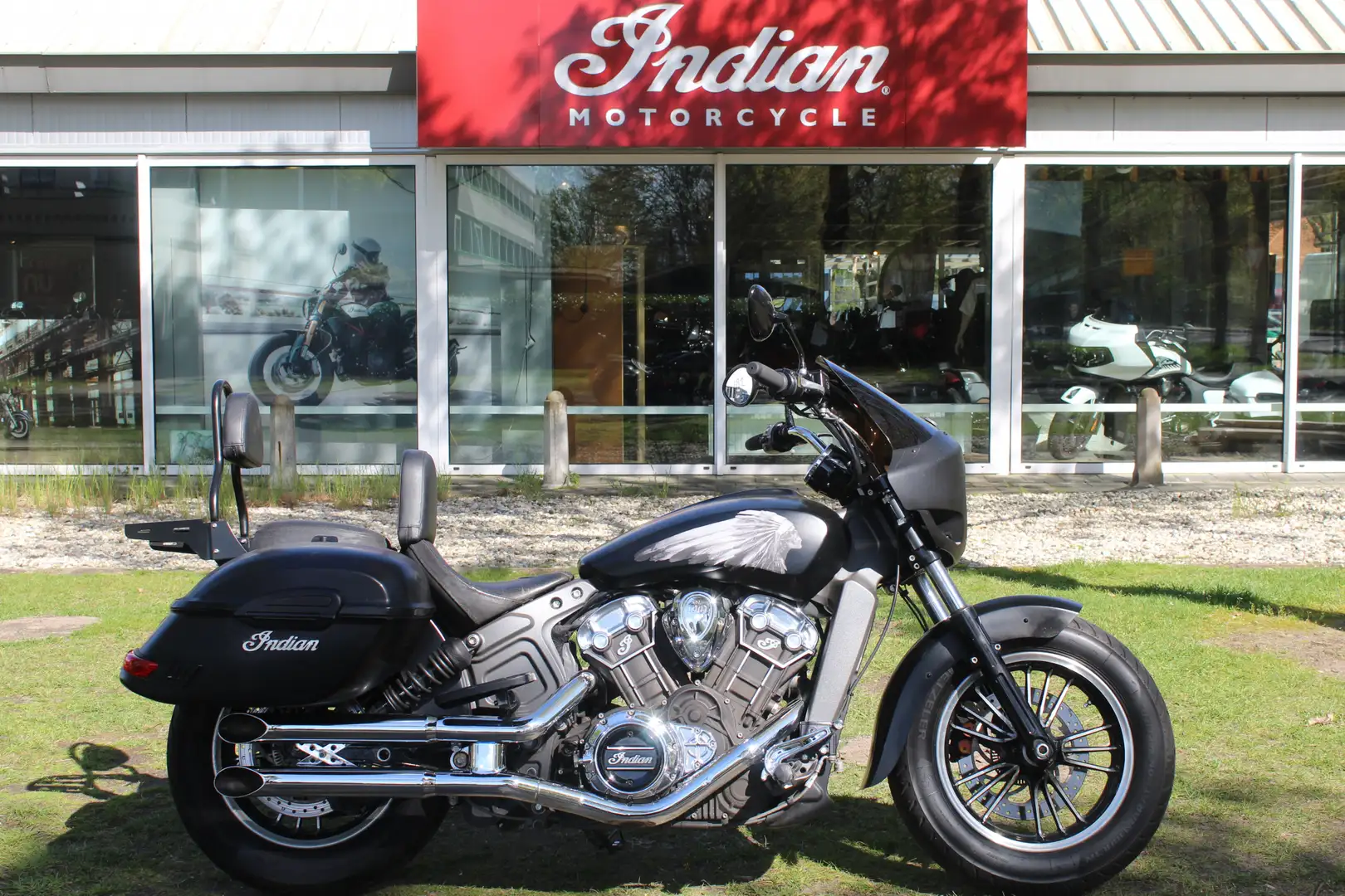 Indian Scout Fekete - 1