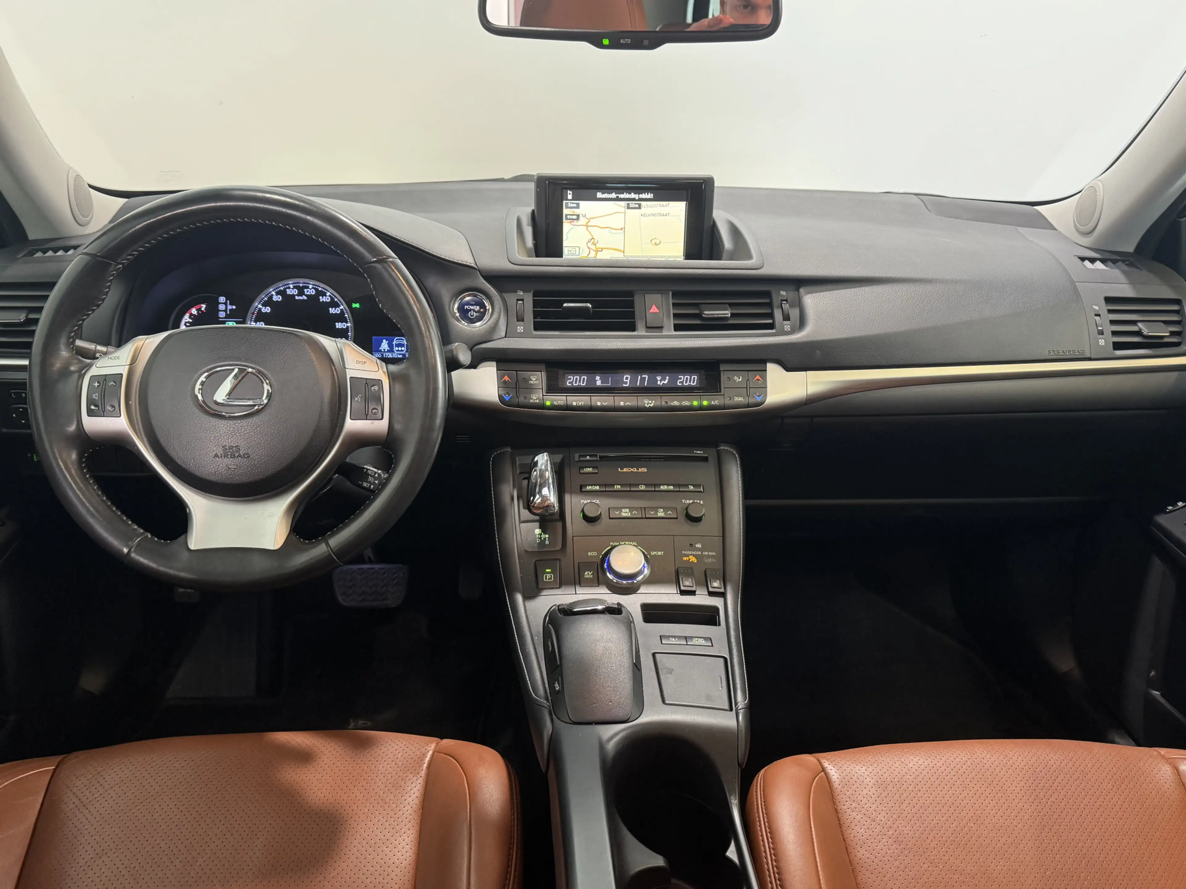 Lexus CT 200h Business Line | Schuif -/ kanteldak | Bruin leder — photo 2