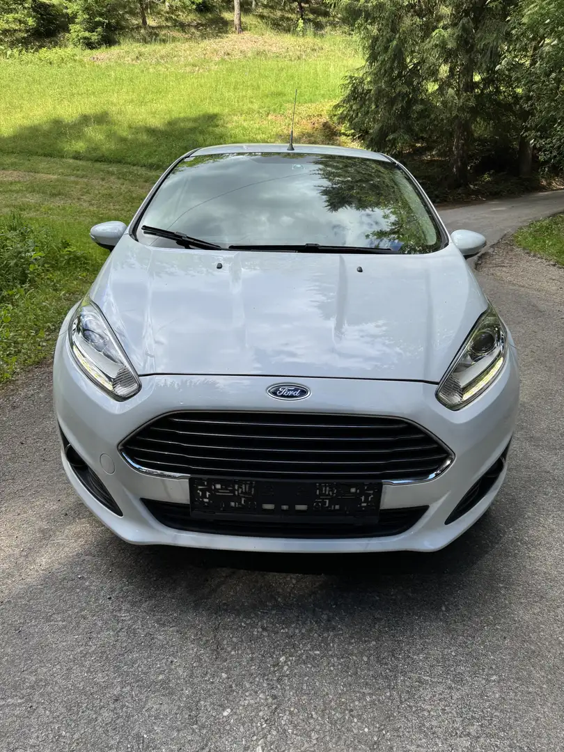 Ford Fiesta Trend 1,25 Weiß - 2