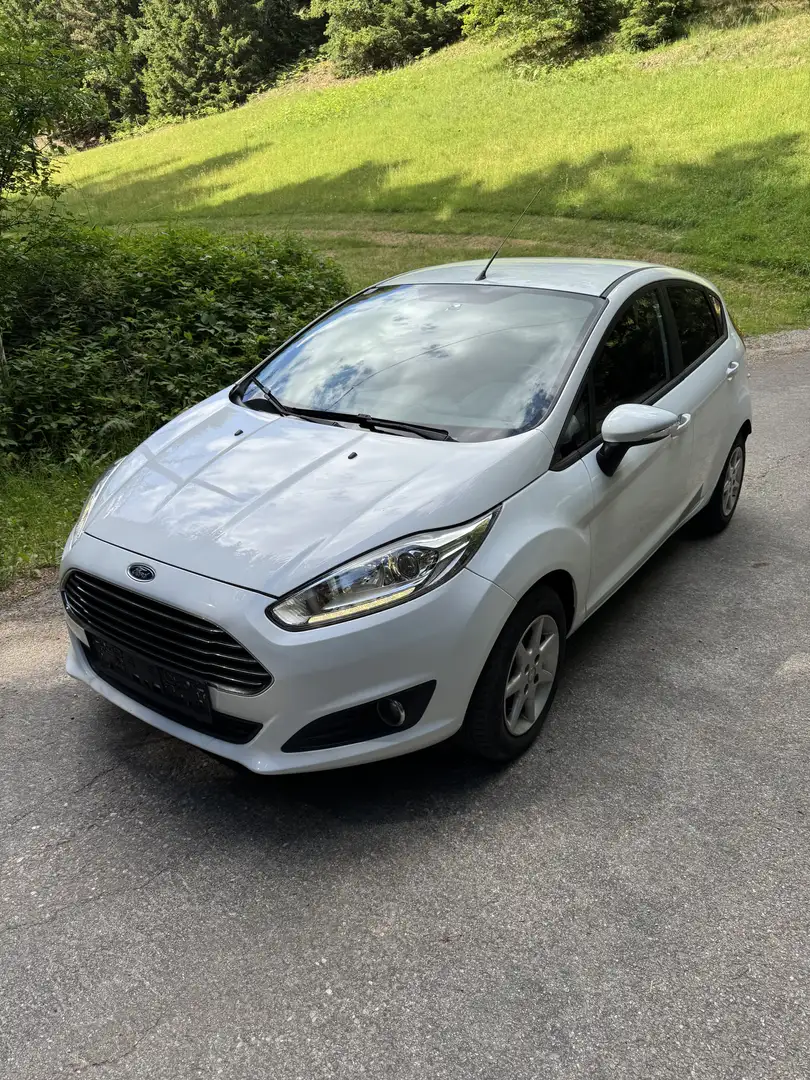 Ford Fiesta Trend 1,25 Weiß - 1