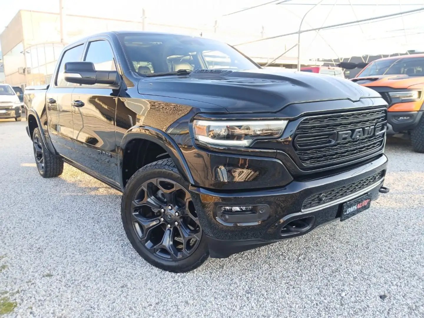 Dodge RAM 1500 5.7 GPL V8 Limited Night N1 Schwarz - 2