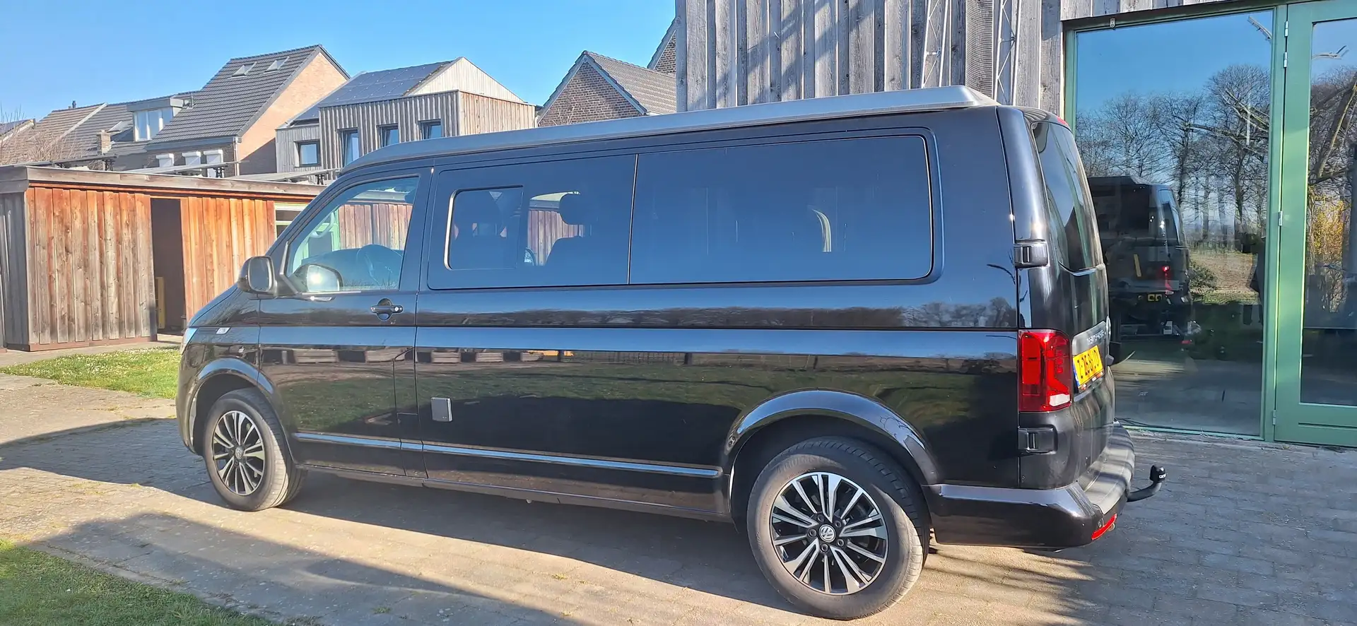 Volkswagen Transporter 6.1 Siyah - 2