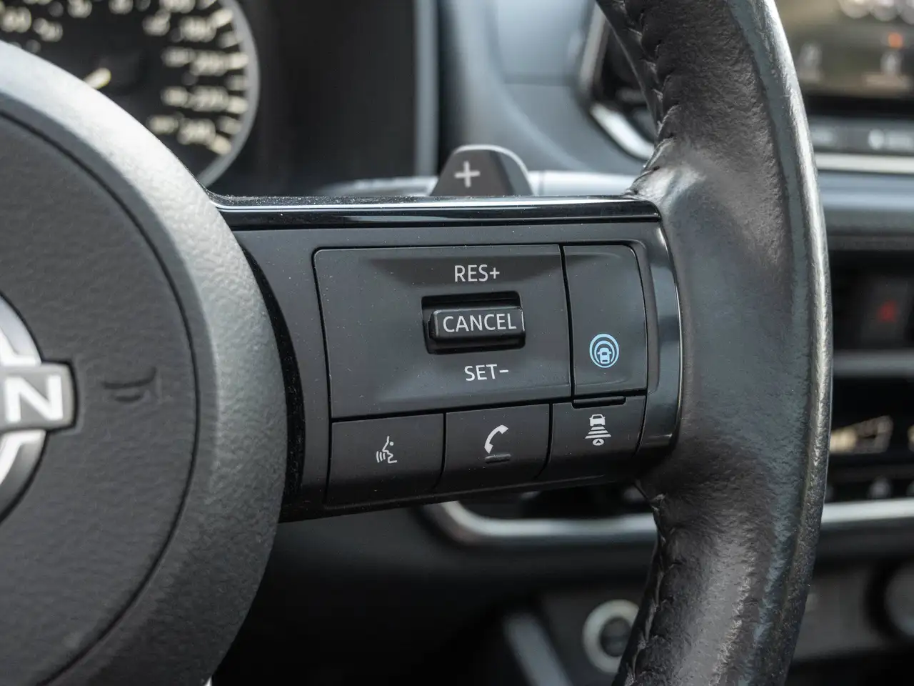 Nissan Rogue photo Nissan Rogue