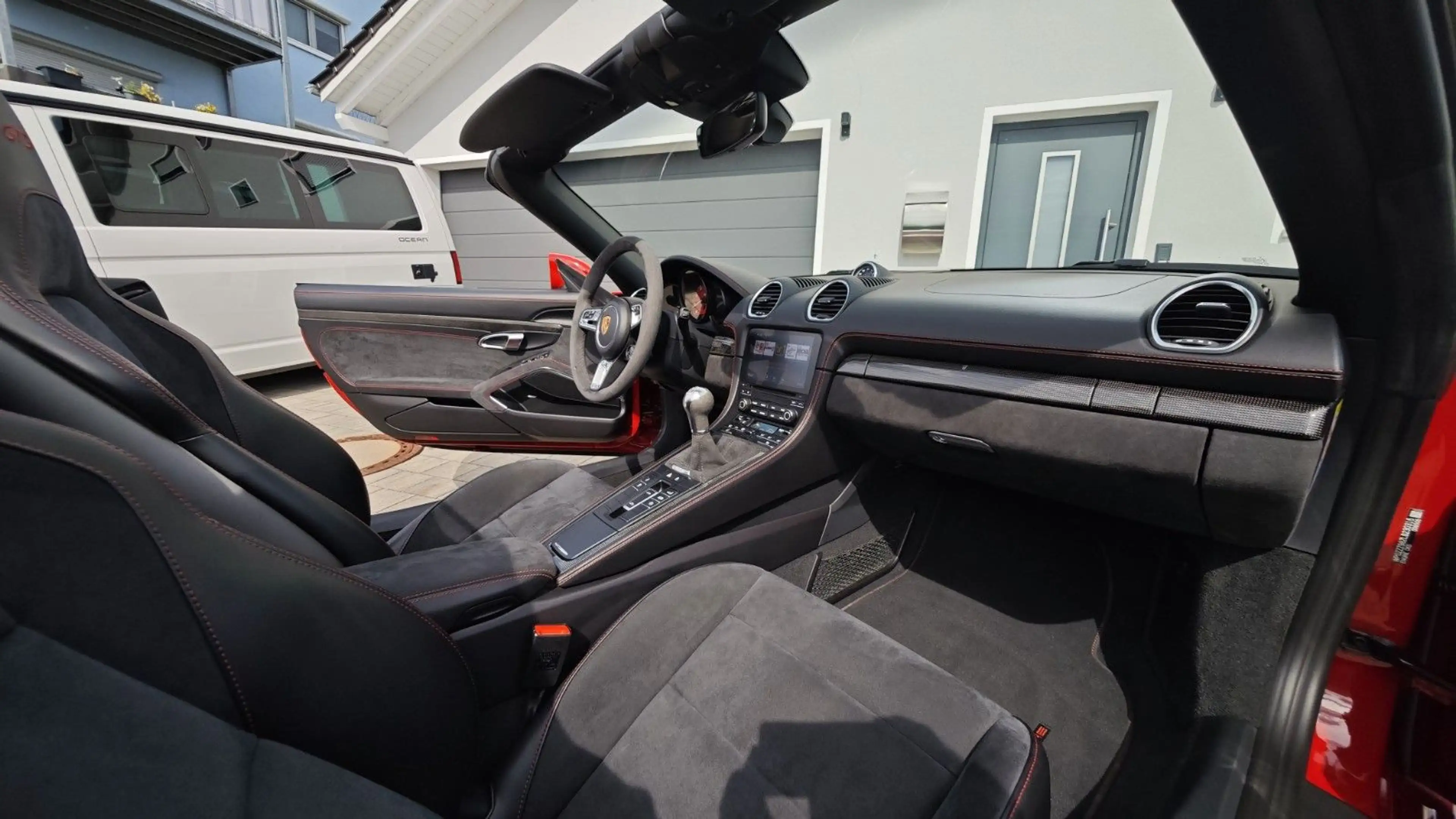 Porsche Boxster 718 Boxster GTS 4.0 Exclusive Leder Carbon Bose! — photo 18
