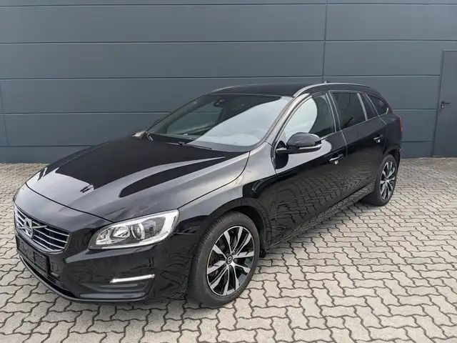 Volvo V60 D3 Linje Svart Leder Kamera Navi Sitzheizung