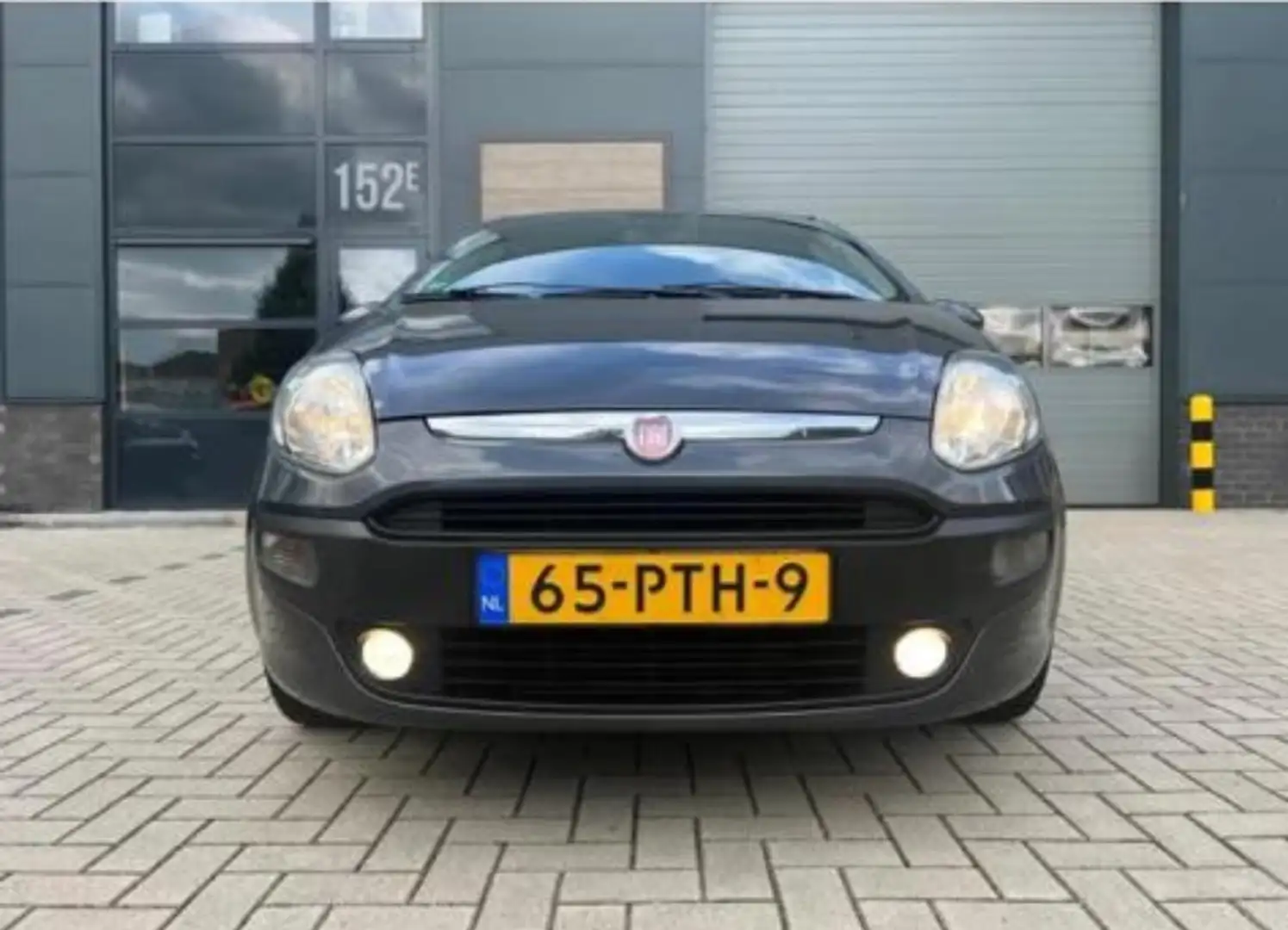 Fiat Punto 1.3 M-Jet Dynamic Szary - 1