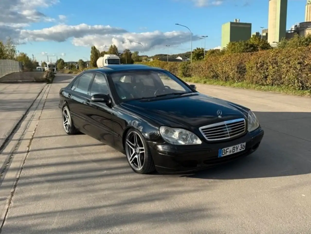 Mercedes-Benz S 500