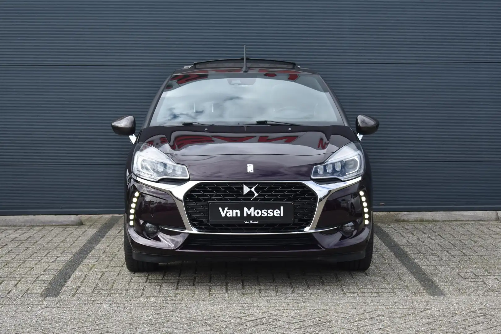 DS Automobiles DS 3 Cabrio 1.2 PureTech Sport Chic | 130PK | LED Kopla Violet - 2