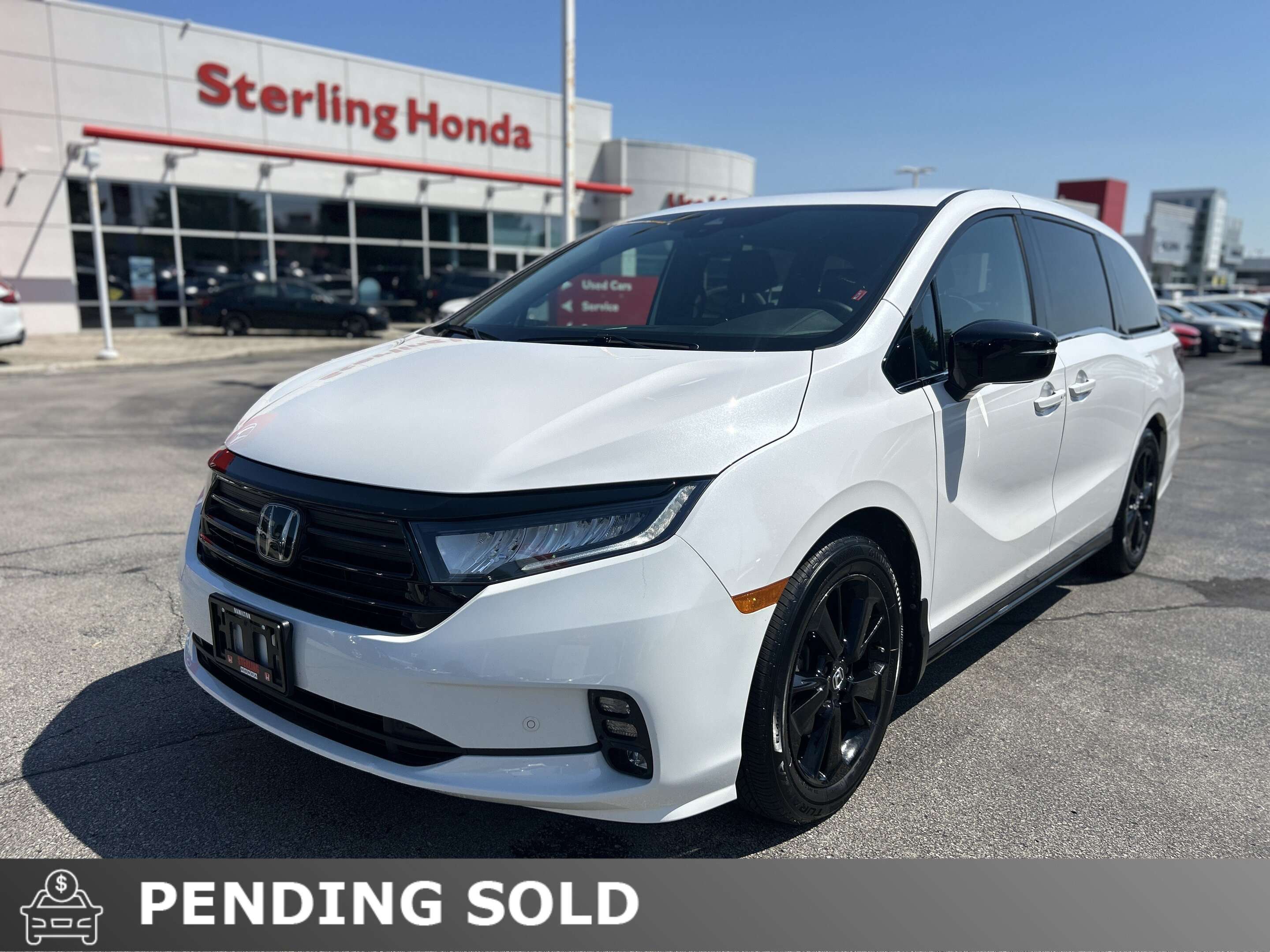 2024 Honda Odyssey Black Edition | Leather | Sunroof | Backup Camera
