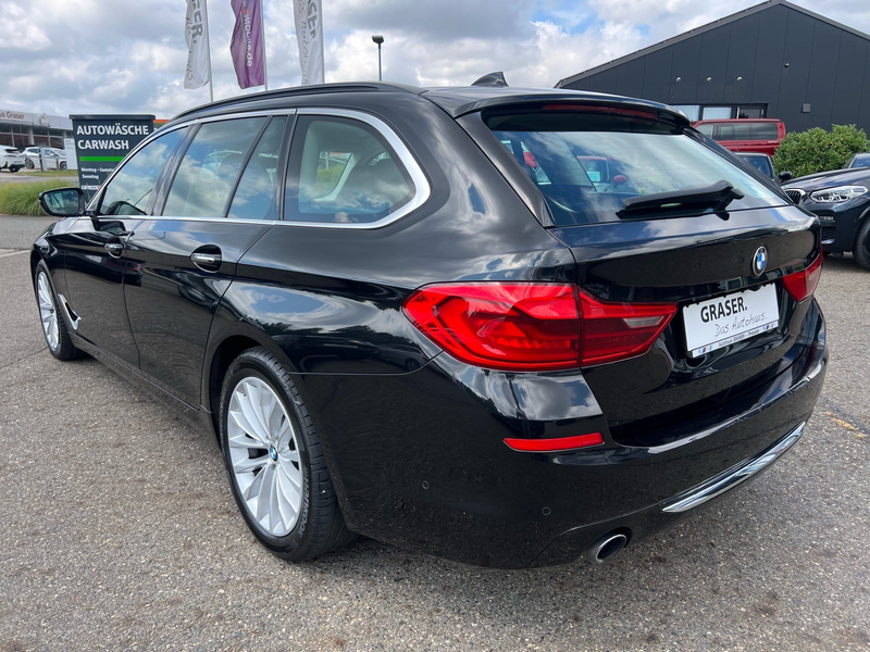 BMW 520 d xDrive Touring Luxury Line / NUR HÄNDLER — photo 3