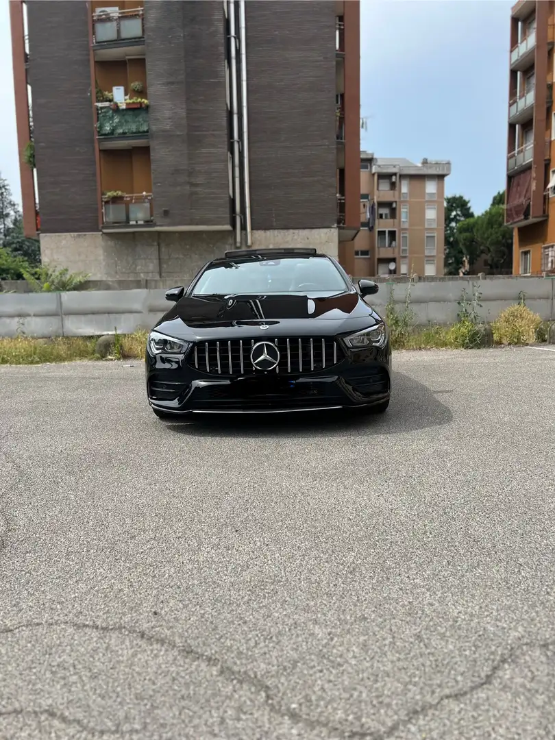 Mercedes-Benz CLA 200 d 8G-DCT AMG Line - 2