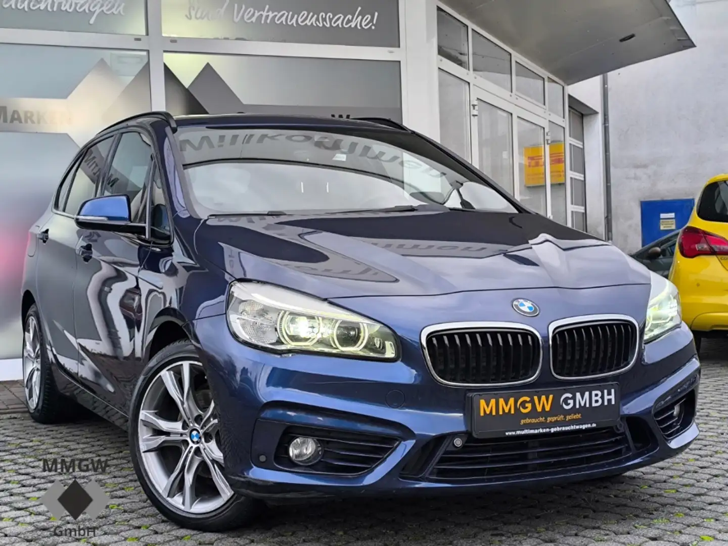 BMW 218 Active Tourer d HUD/AD/Panorama/Navi/HarmanKardon/ Bleu - 2