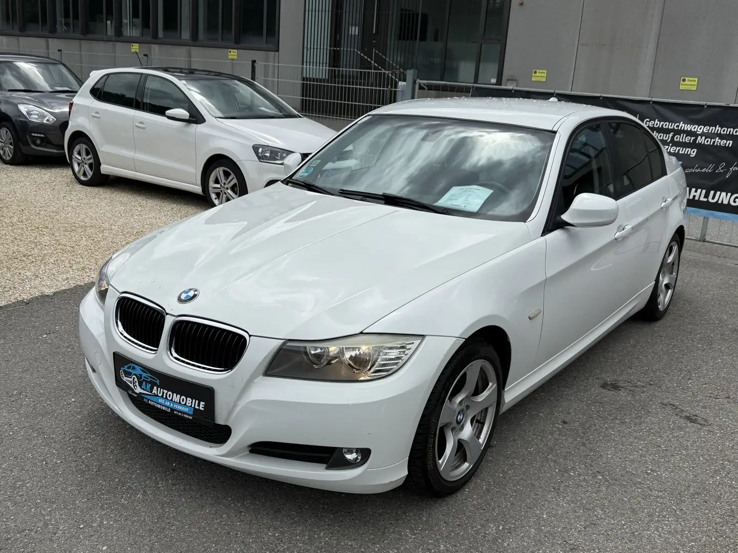 BMW 316 316i Österreich-Paket Blanc - 1
