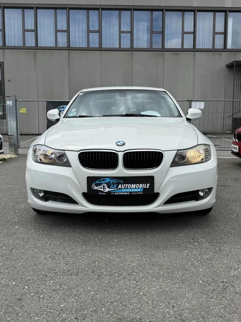 BMW 316 316i Österreich-Paket Blanc - 2