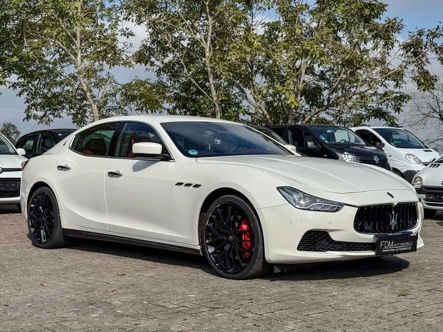 Maserati Ghibli SQ4*TEMPO*F1*FINANZ.MÖGL.*DEUTSCHES-FZG* Weiß - 1